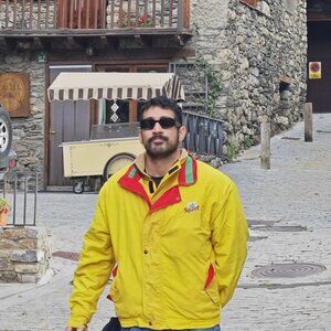 Vintage Squire Yellow Windbreaker Jacket with Red Trim - Retro Athletic Style